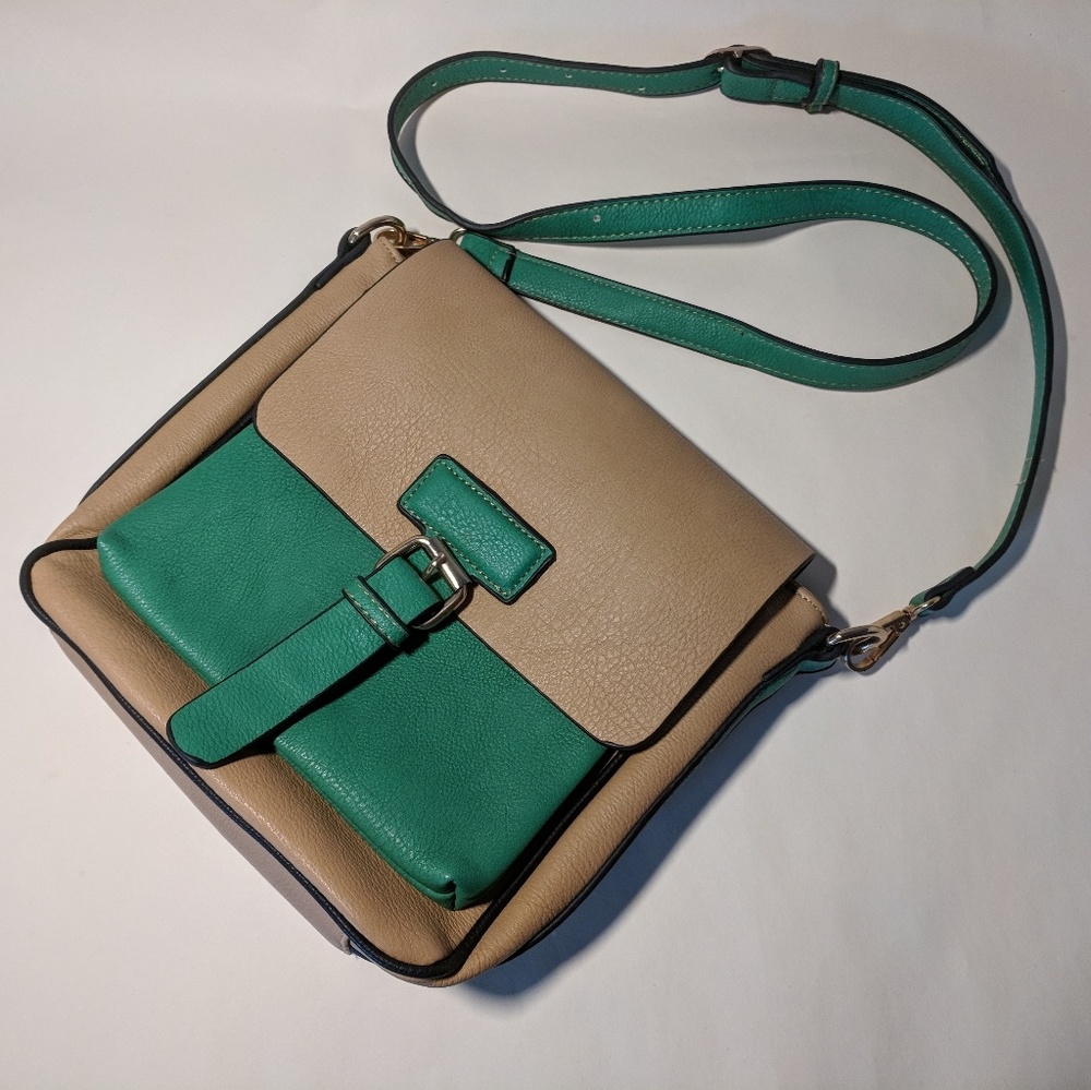 Green and Tan Adjustable Crossbody Purse